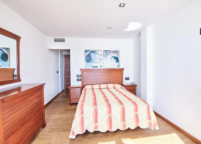 Atico De Lujo En Primera Linea De Mar